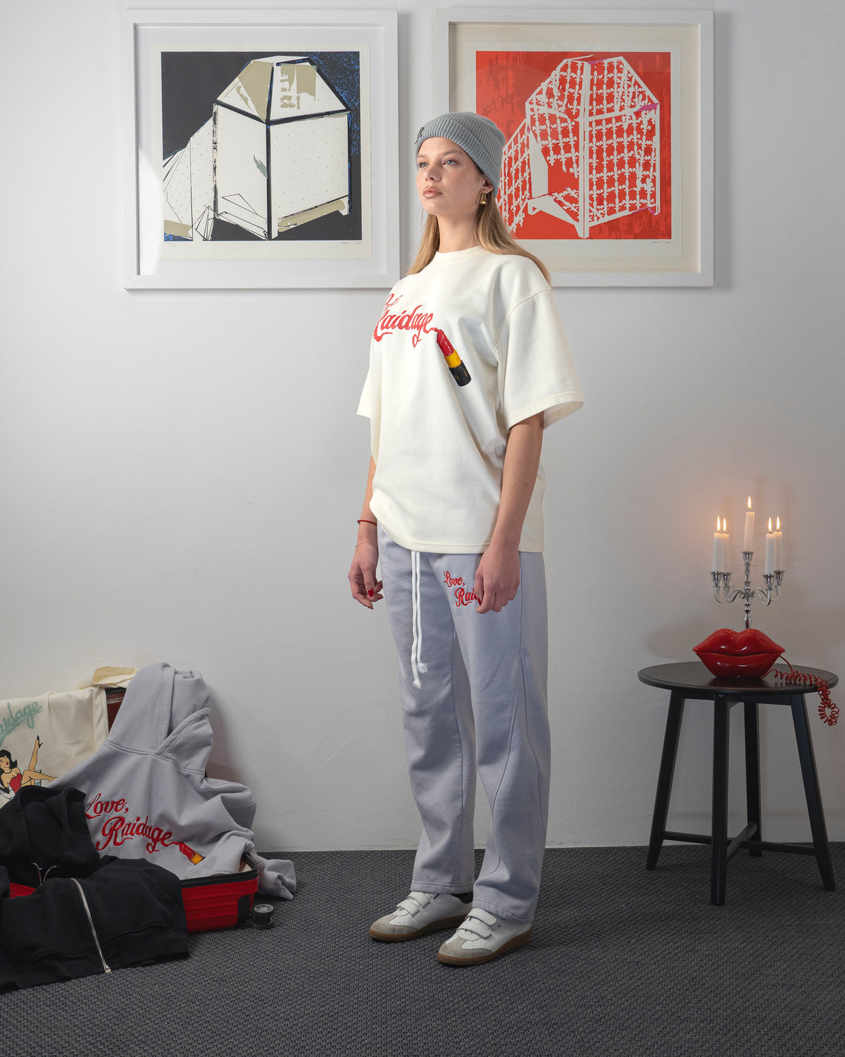 Lipstick Tee - White