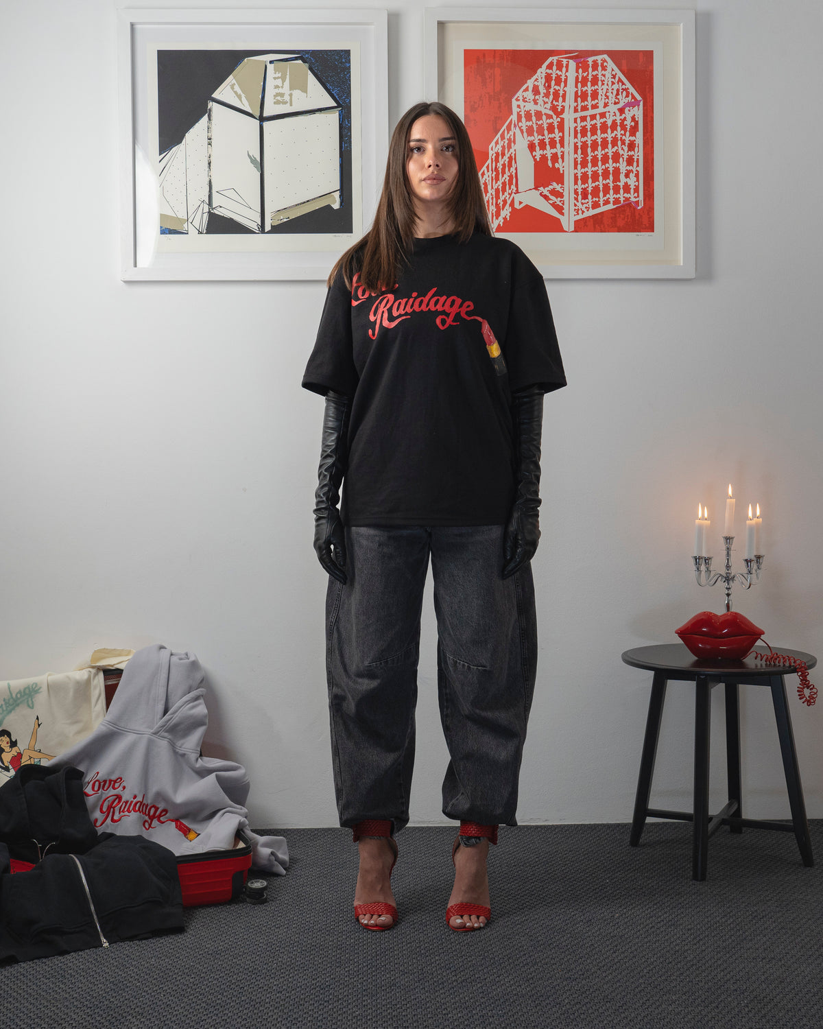 Lipstick Tee - Black